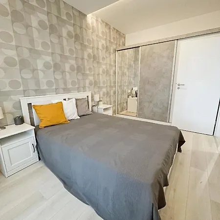 Apartment Myflat Viewpoint 57 *